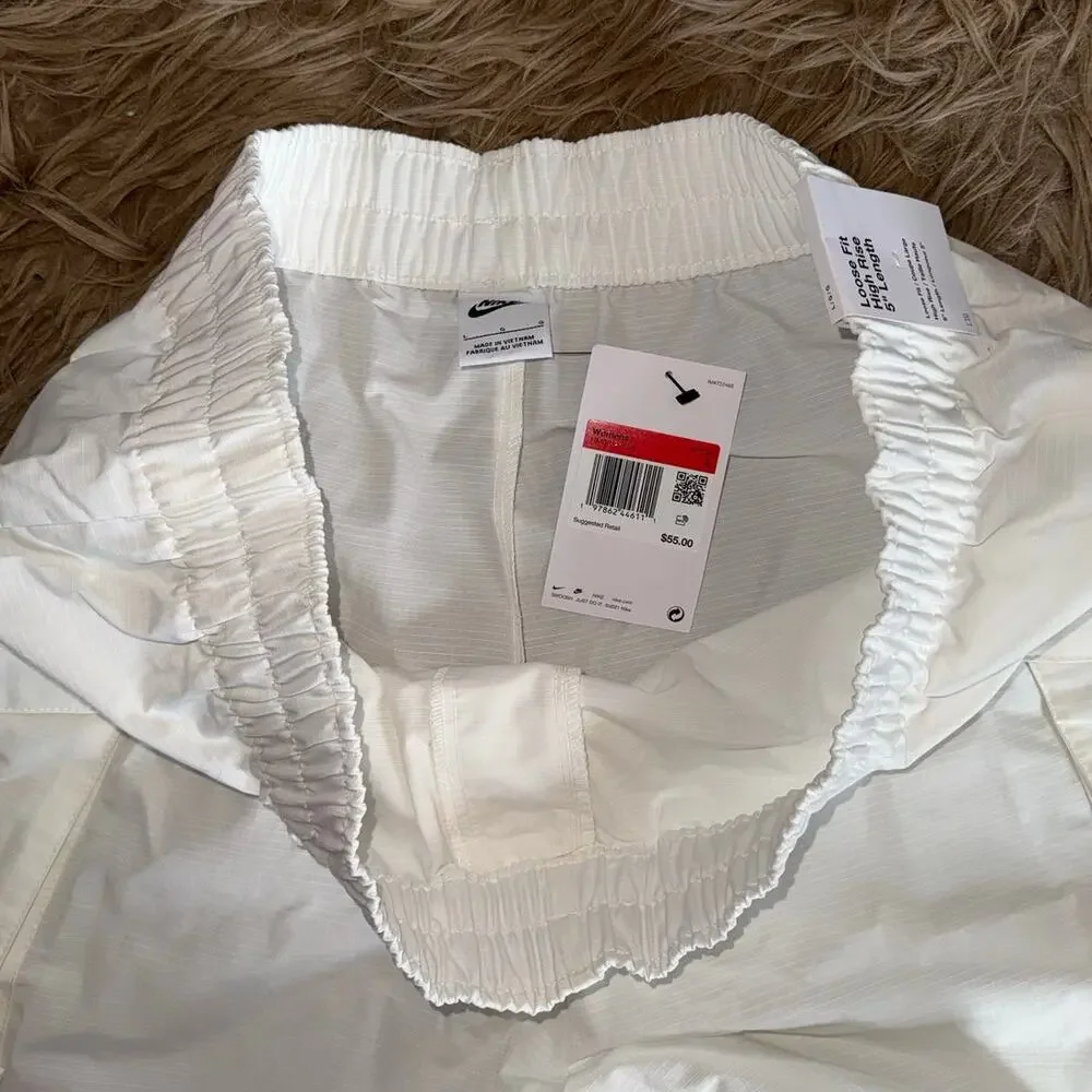 New Nike Loose Fit High Rise 5